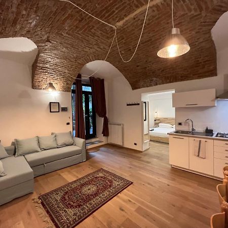 Suite The Brick - Host By Traveller'S Nest Турин Екстер'єр фото