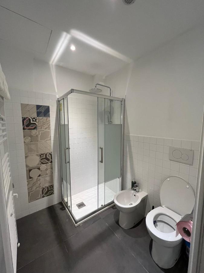Suite The Brick - Host By Traveller'S Nest Турин Екстер'єр фото