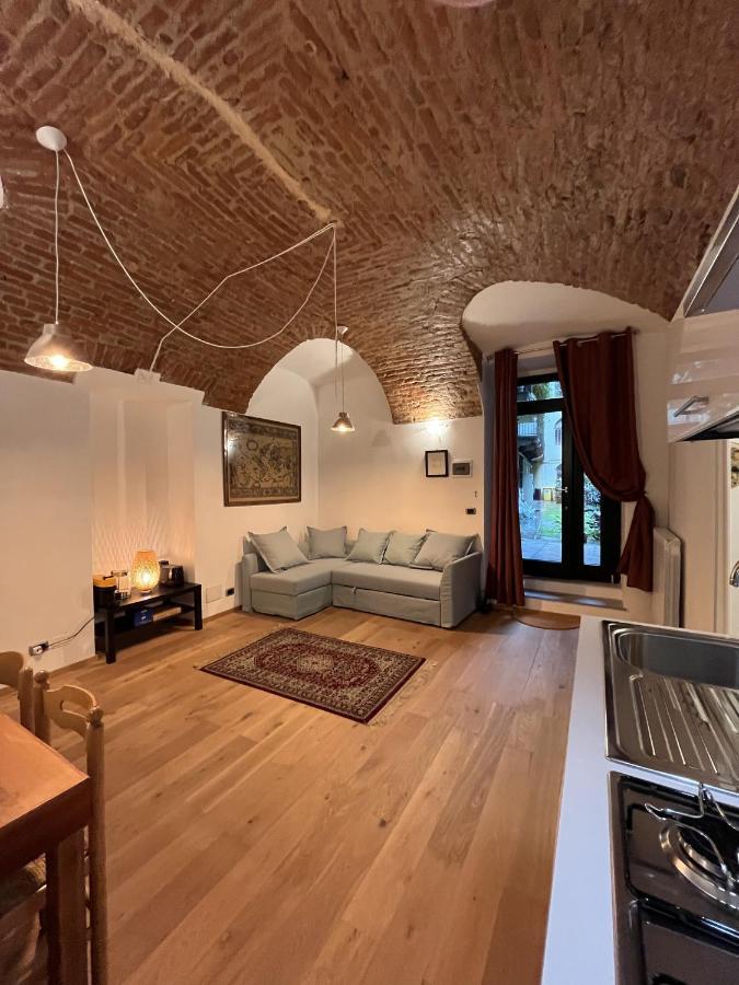 Suite The Brick - Host By Traveller'S Nest Турин Екстер'єр фото