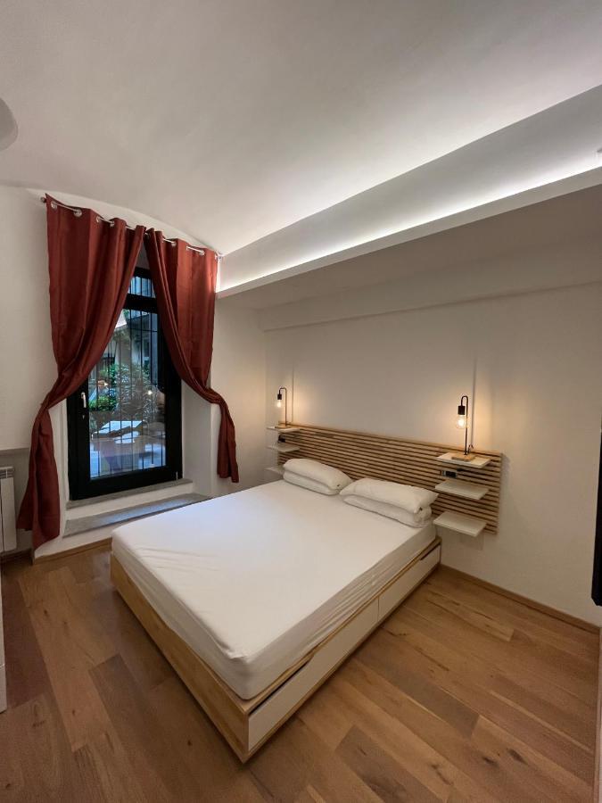Suite The Brick - Host By Traveller'S Nest Турин Екстер'єр фото