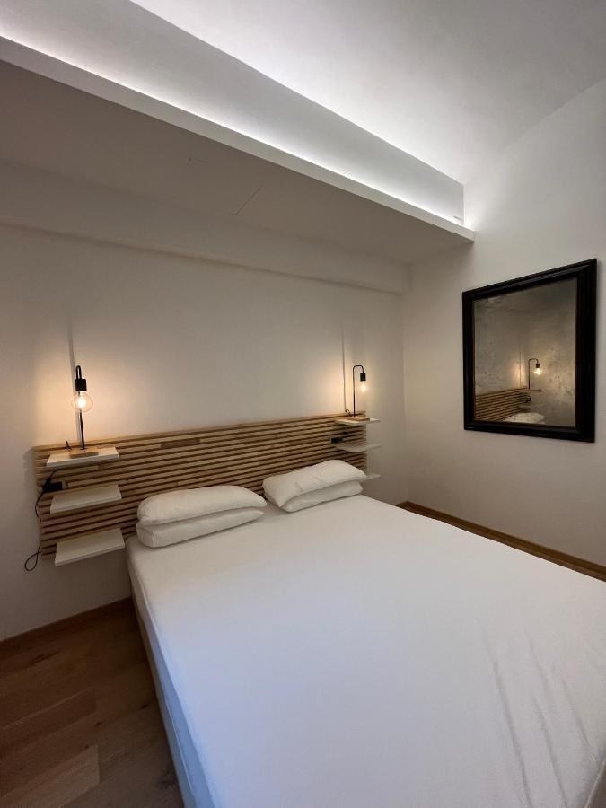 Suite The Brick - Host By Traveller'S Nest Турин Екстер'єр фото